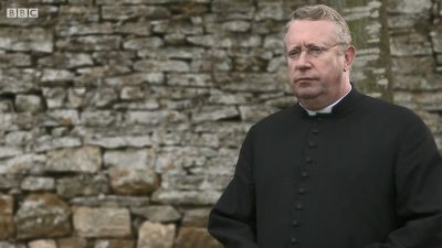 FATHER_BROWN_-_S01E03_mp4_20251003_125436_126.jpg