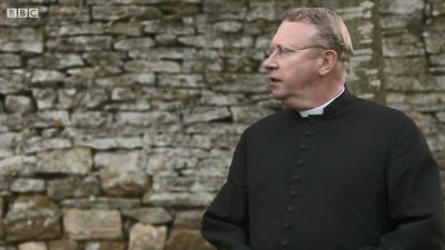 FATHER_BROWN_-_S01E03_mp4_20251003_125436_888.jpg