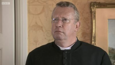 FATHER_BROWN_-_S01E03_mp4_20251003_125635_725.jpg