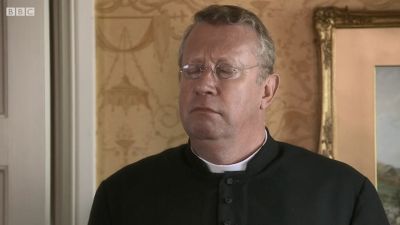FATHER_BROWN_-_S01E03_mp4_20251003_125635_964.jpg