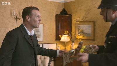 FATHER_BROWN_-_S01E03_mp4_20251003_125741_729.jpg