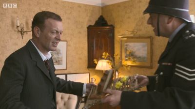 FATHER_BROWN_-_S01E03_mp4_20251003_125742_006.jpg