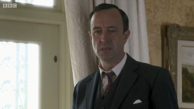 FATHER_BROWN_-_S01E03_mp4_20251003_130425_568.jpg