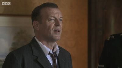 FATHER_BROWN_-_S01E03_mp4_20251003_130624_204.jpg