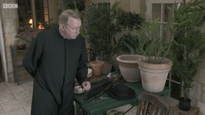 FATHER_BROWN_-_S01E03_mp4_20251003_130642_765.jpg