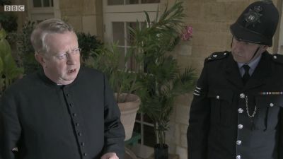 FATHER_BROWN_-_S01E03_mp4_20251003_130659_885.jpg