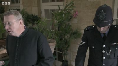 FATHER_BROWN_-_S01E03_mp4_20251003_130702_844.jpg