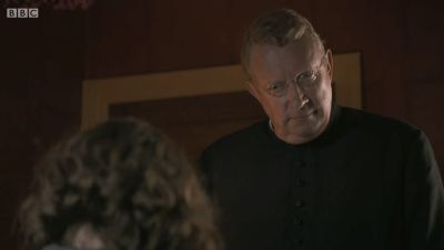 FATHER_BROWN_-_S01E03_mp4_20251003_131120_125.jpg