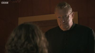 FATHER_BROWN_-_S01E03_mp4_20251003_131234_730.jpg
