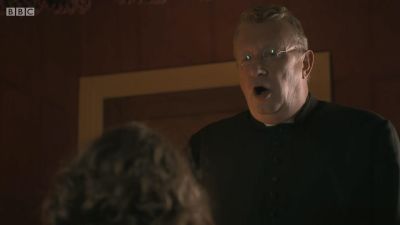 FATHER_BROWN_-_S01E03_mp4_20251003_131243_843.jpg