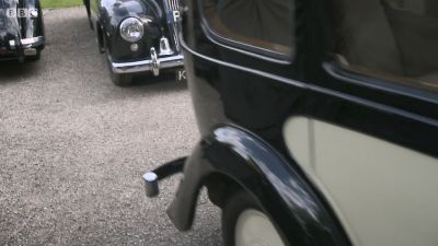 FATHER_BROWN_-_S01E03_mp4_20251003_131420_805.jpg