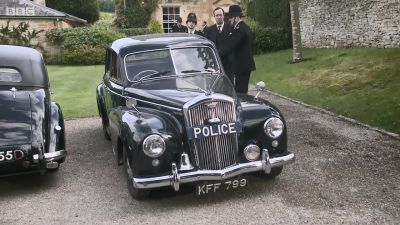 FATHER_BROWN_-_S01E03_mp4_20251003_131423_444.jpg