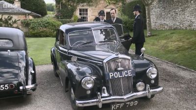 FATHER_BROWN_-_S01E03_mp4_20251003_131425_485.jpg