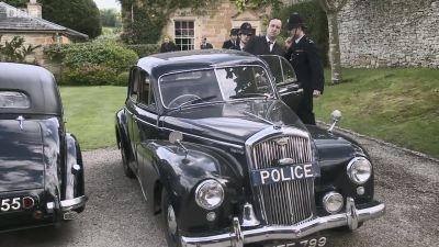 FATHER_BROWN_-_S01E03_mp4_20251003_131426_244.jpg