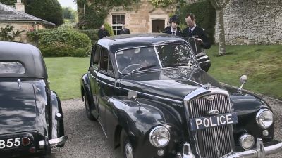 FATHER_BROWN_-_S01E03_mp4_20251003_131428_045.jpg