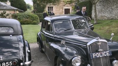 FATHER_BROWN_-_S01E03_mp4_20251003_131429_645.jpg
