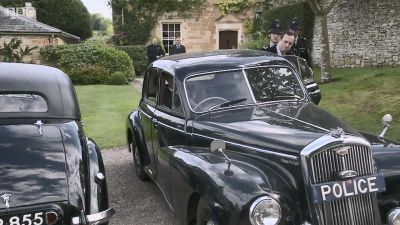FATHER_BROWN_-_S01E03_mp4_20251003_131429_924.jpg
