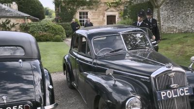 FATHER_BROWN_-_S01E03_mp4_20251003_131430_445.jpg