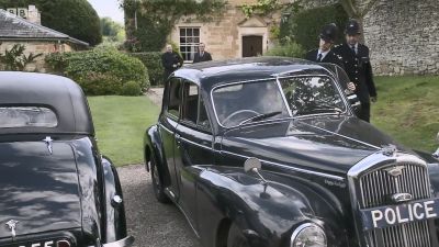 FATHER_BROWN_-_S01E03_mp4_20251003_131430_725.jpg