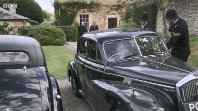 FATHER_BROWN_-_S01E03_mp4_20251003_131432_844.jpg