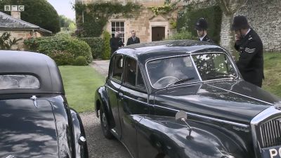 FATHER_BROWN_-_S01E03_mp4_20251003_131433_084.jpg