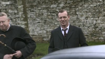 FATHER_BROWN_-_S01E03_mp4_20251003_131441_724.jpg