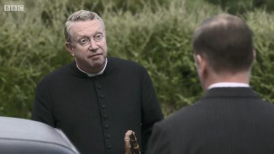 FATHER_BROWN_-_S01E03_mp4_20251003_131450_924.jpg