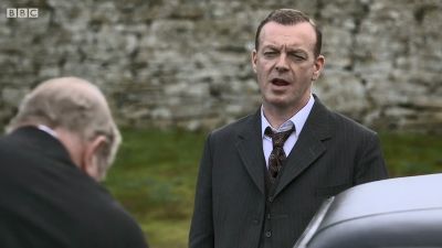 FATHER_BROWN_-_S01E03_mp4_20251003_131452_204.jpg