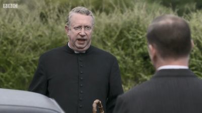 FATHER_BROWN_-_S01E03_mp4_20251003_131454_124.jpg