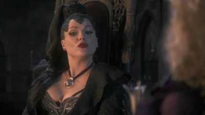 Once_Upon_A_Time_-_S01E02_28121029.jpg