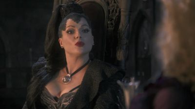 Once_Upon_A_Time_-_S01E02_28121129.jpg