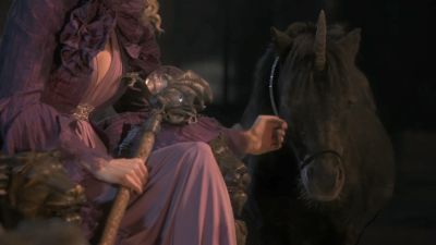 Once_Upon_A_Time_-_S01E02_28125229.jpg