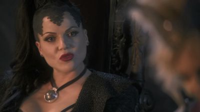 Once_Upon_A_Time_-_S01E02_28126329.jpg