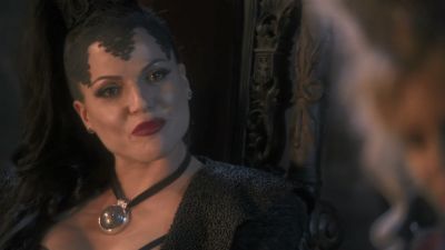 Once_Upon_A_Time_-_S01E02_28126529.jpg