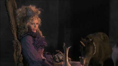 Once_Upon_A_Time_-_S01E02_28131929.jpg