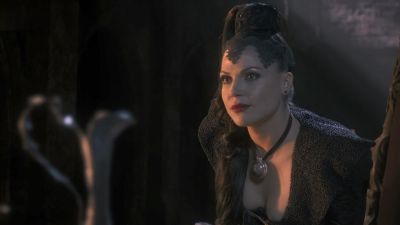 Once_Upon_A_Time_-_S01E02_28132629.jpg