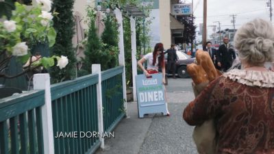Once_Upon_A_Time_-_S01E02_2815929.jpg