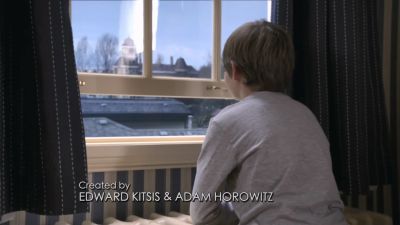 Once_Upon_A_Time_-_S01E02_2818629.jpg