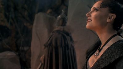 Once_Upon_A_Time_-_S01E02_28188329.jpg