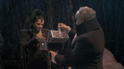 Once_Upon_A_Time_-_S01E02_28197729.jpg