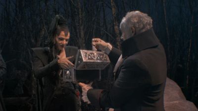 Once_Upon_A_Time_-_S01E02_28197829.jpg