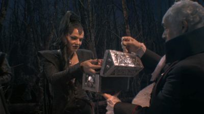 Once_Upon_A_Time_-_S01E02_28198929.jpg