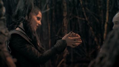 Once_Upon_A_Time_-_S01E02_28199329.jpg
