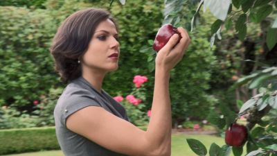 Once_Upon_A_Time_-_S01E02_28217229.jpg