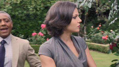 Once_Upon_A_Time_-_S01E02_28227029.jpg