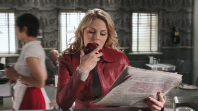 Once_Upon_A_Time_-_S01E02_28233429.jpg