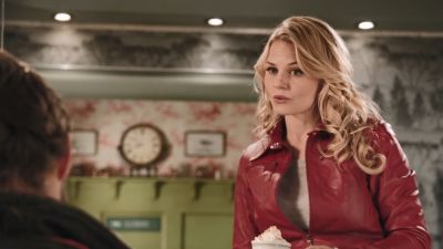 Once_Upon_A_Time_-_S01E02_28242929.jpg