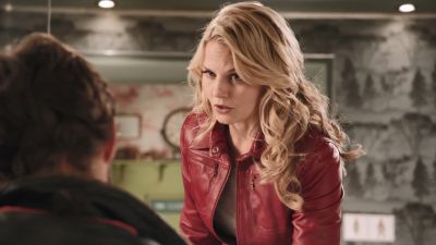Once_Upon_A_Time_-_S01E02_28243629.jpg