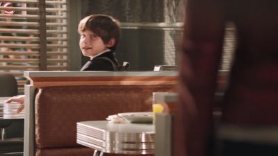 Once_Upon_A_Time_-_S01E02_28244829.jpg