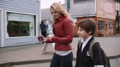 Once_Upon_A_Time_-_S01E02_28251829.jpg
